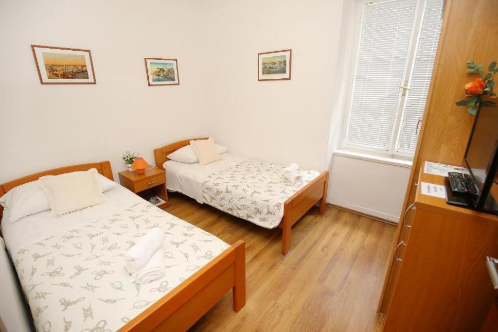 Victoria Old Town Apartment Zadar Exterior foto